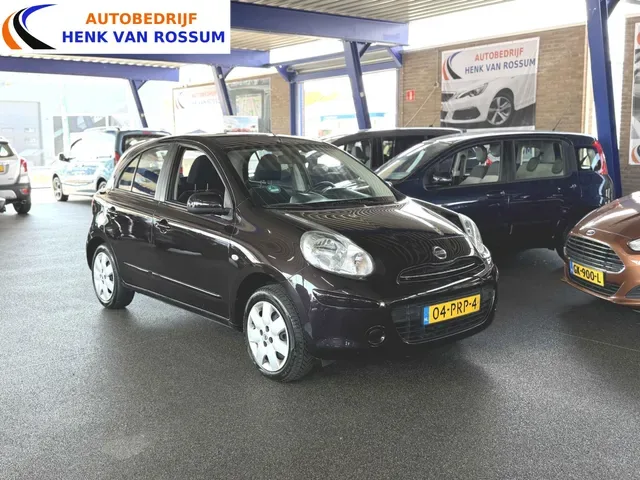 Nissan Micra (2011) — foto 1