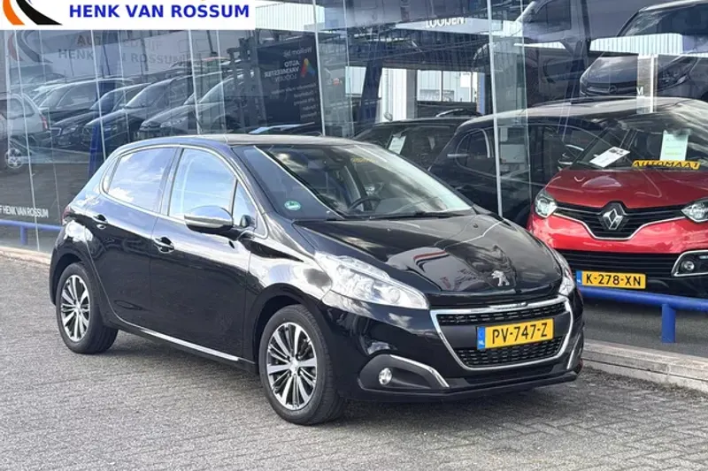Peugeot 208 (2017)