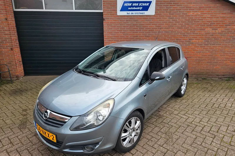Opel Corsa (2010)