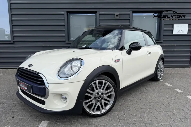 MINI Cooper (2015)