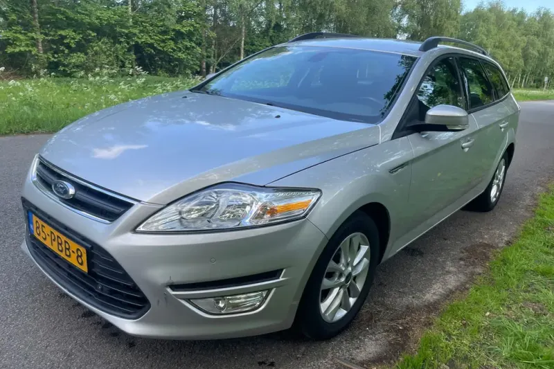 Ford Mondeo (2011)