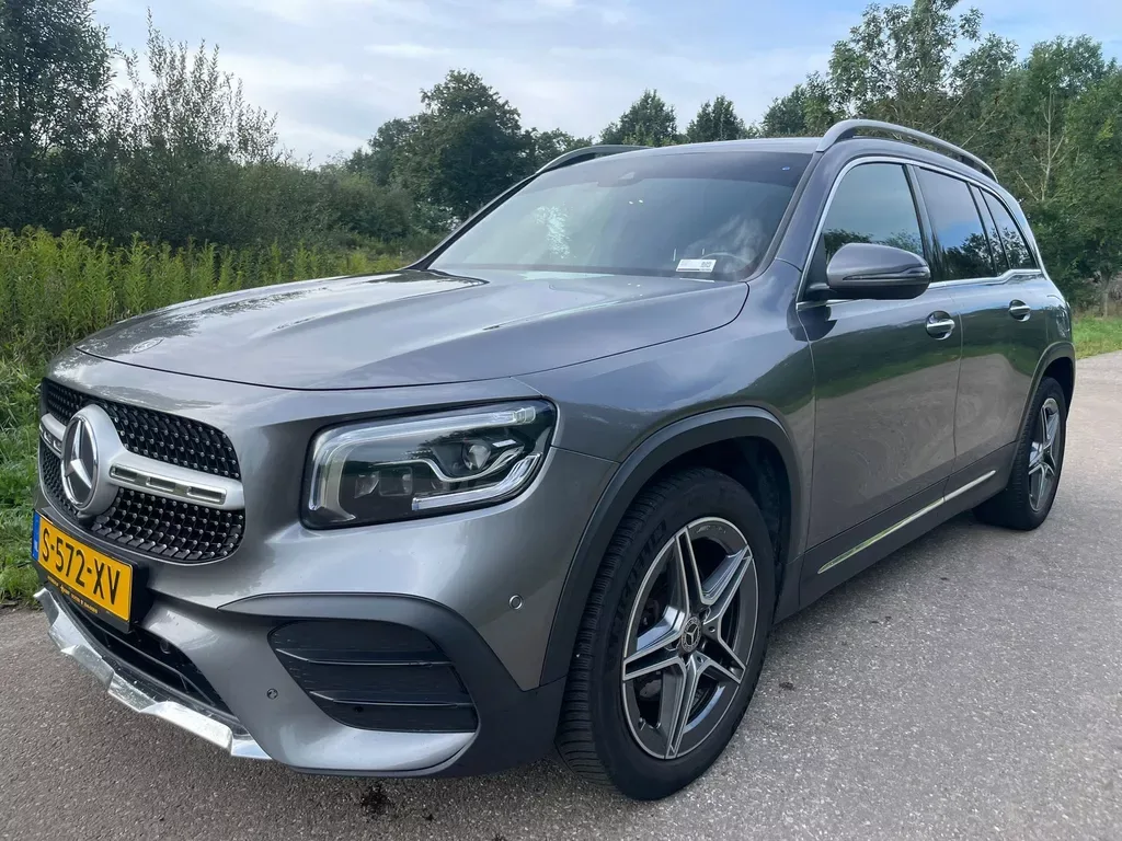 Mercedes-Benz GLB-Klasse (2021) — foto 1
