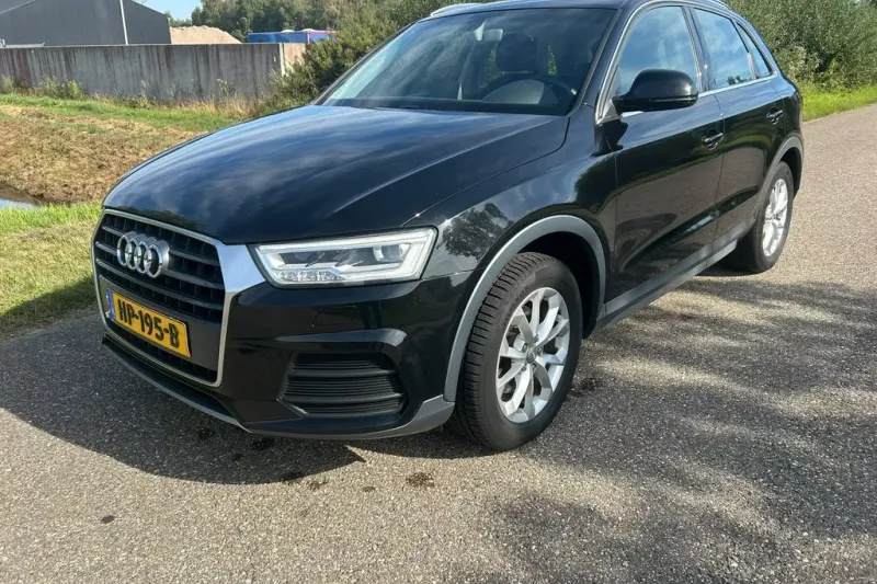 Audi Q3 (2015)