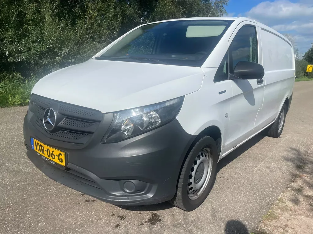 Mercedes-Benz eVito (2020) — foto 1