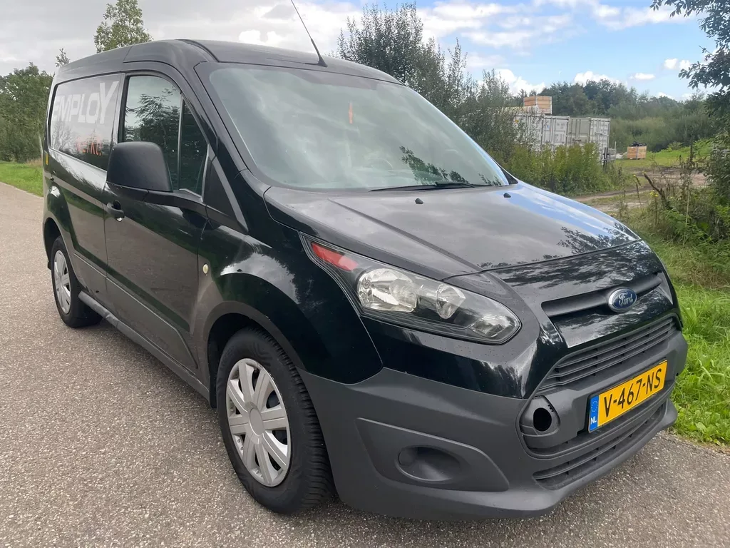 Ford Transit Connect (2018) — foto 1