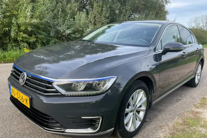 Volkswagen Passat (2016)