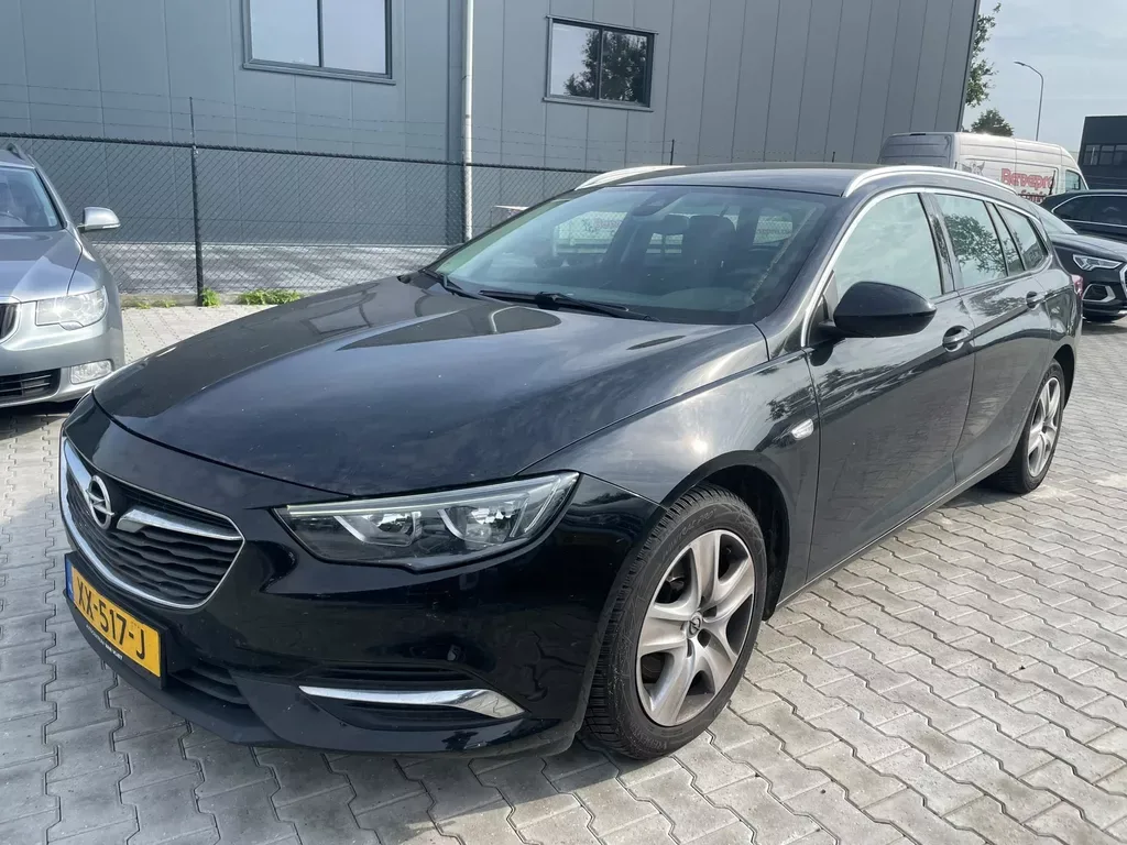 Opel Insignia (2019) — foto 1