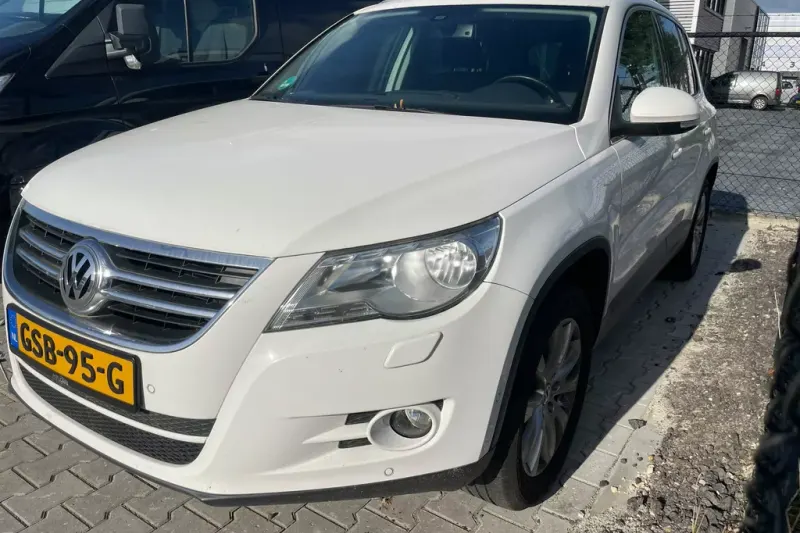 Volkswagen Tiguan (2010)
