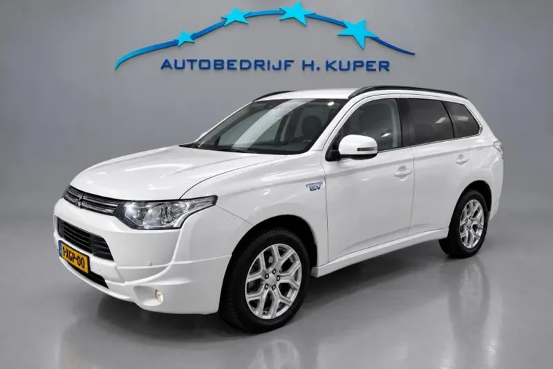 Mitsubishi Outlander (2014)