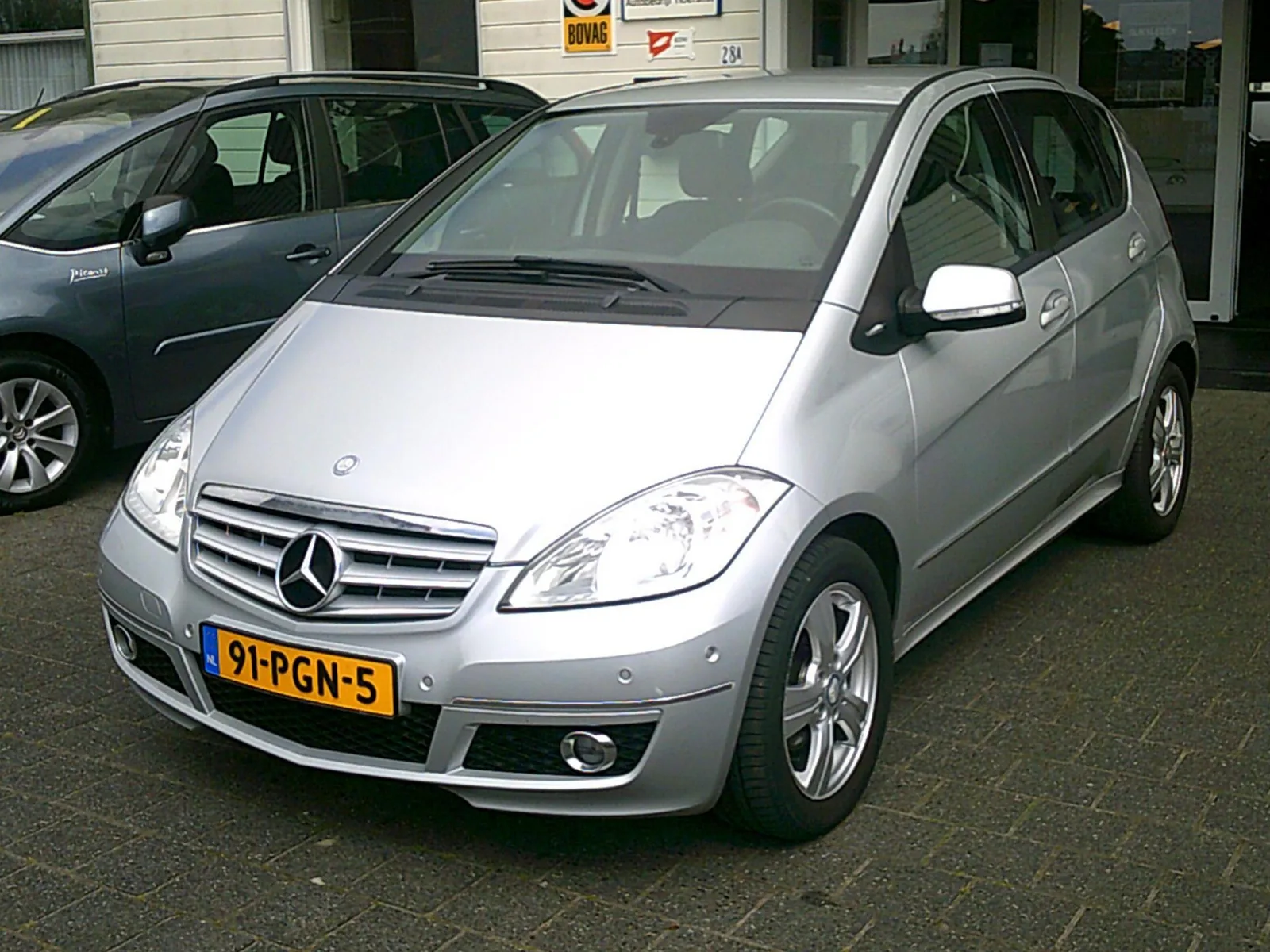 Mercedes-Benz A-Klasse (2011) — foto 1