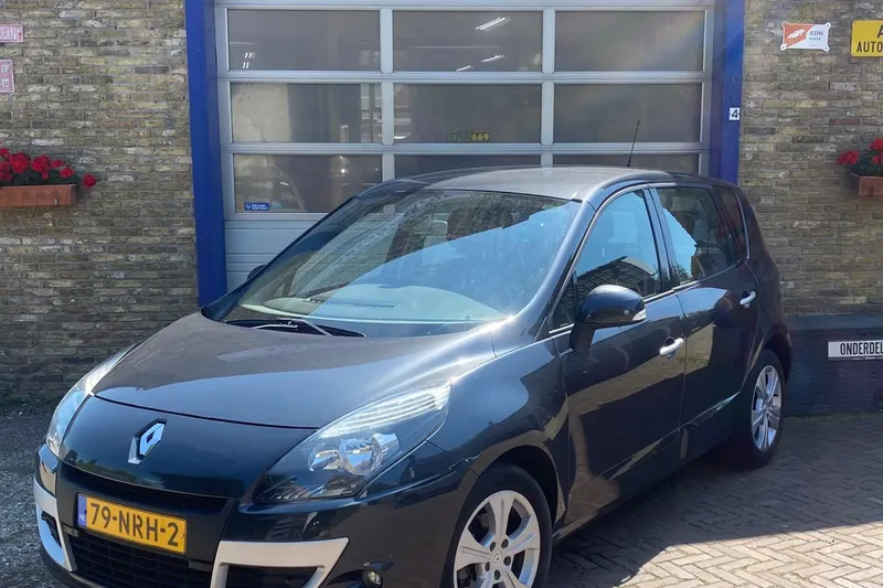 Renault Scénic (2010)