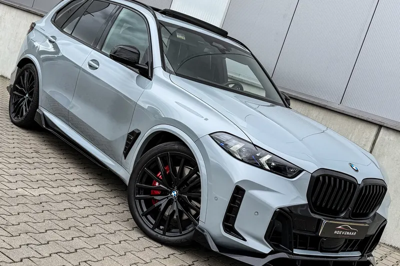 BMW X5 (2024)
