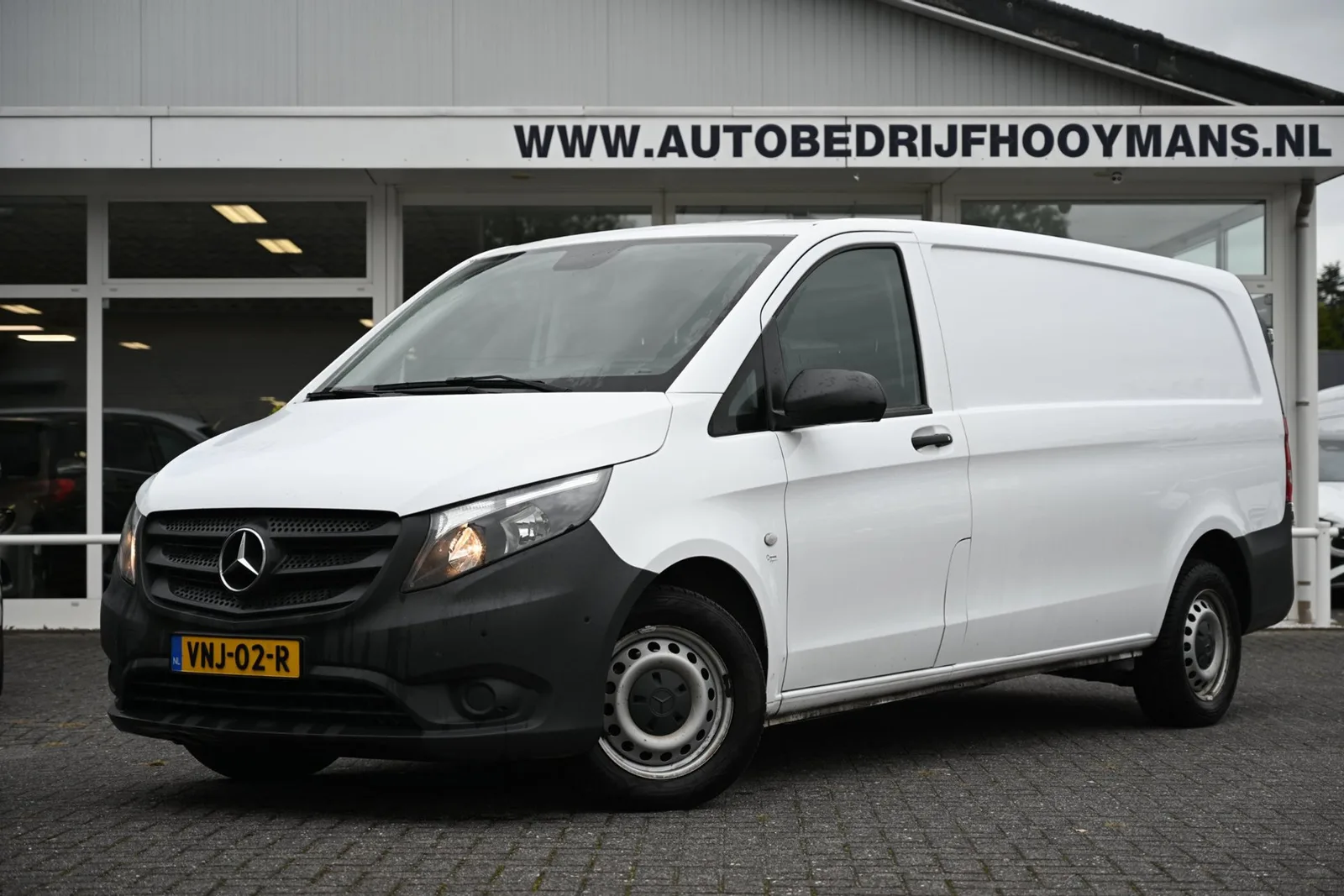Mercedes-Benz Vito (2022) — foto 1