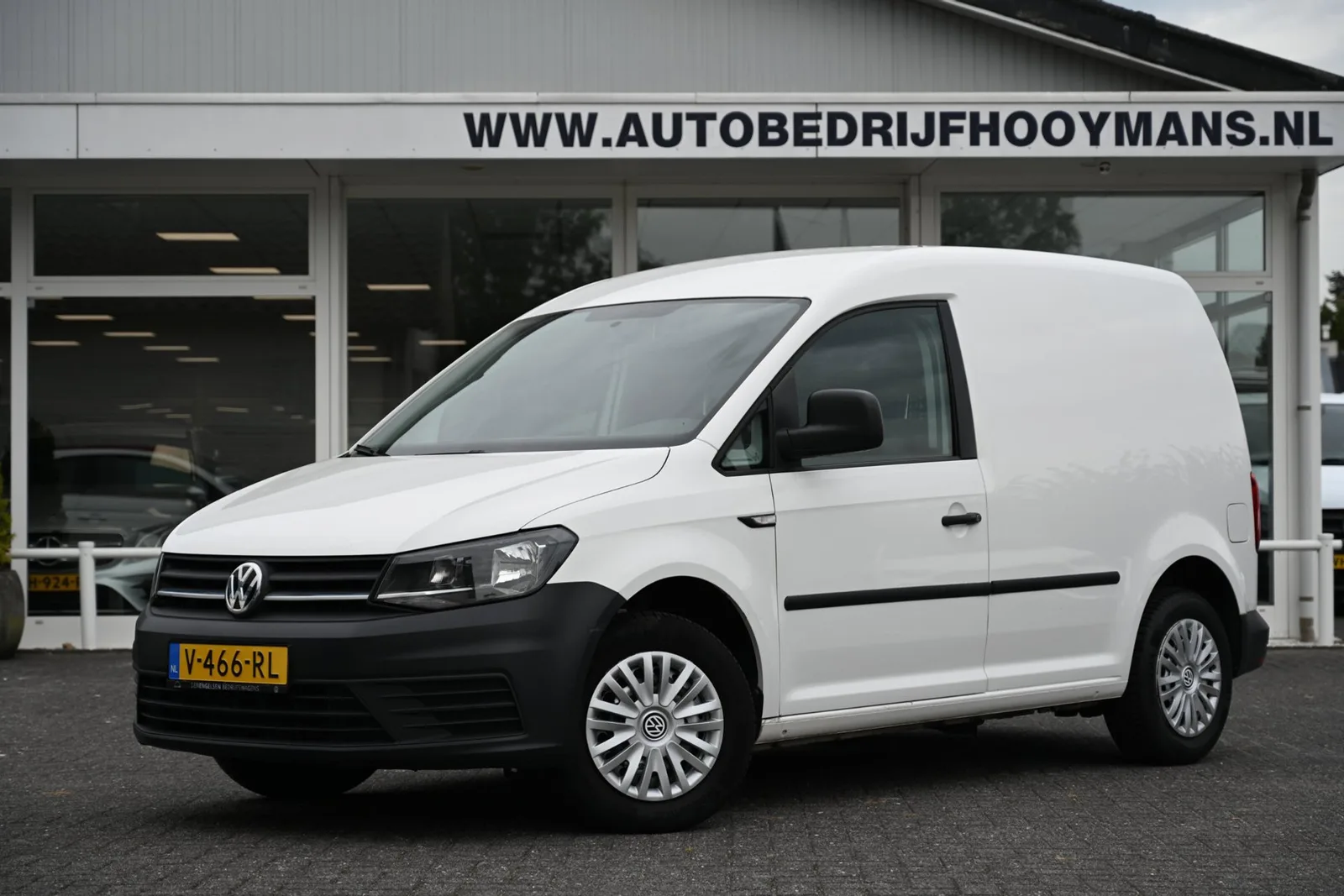 Volkswagen Caddy (2018) — foto 1