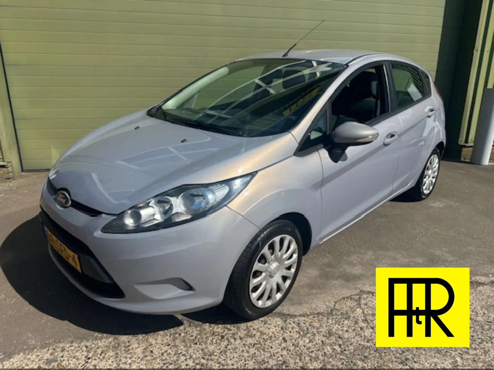 Ford Fiesta (2011) — foto 1