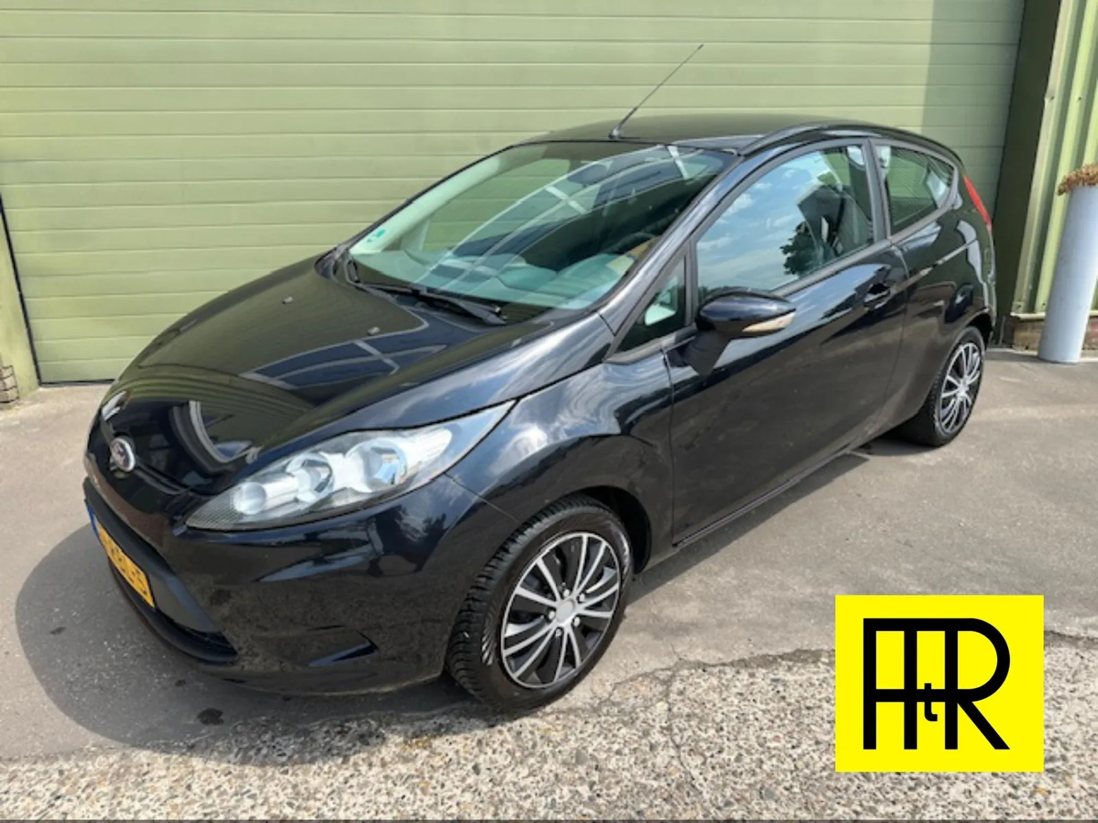 Ford Fiesta (2011) — foto 1