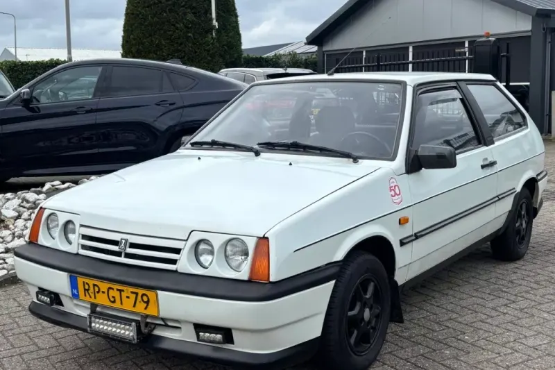 Lada Samara 1.5i Saga (1997)