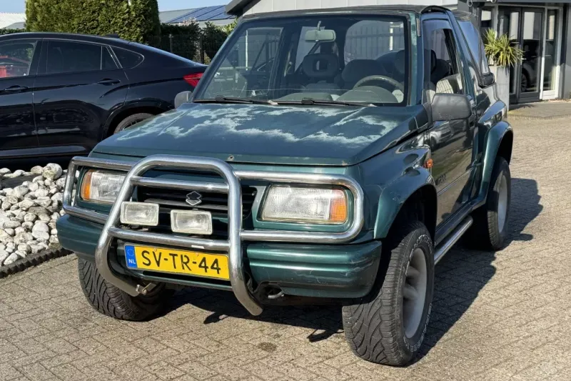 Suzuki Vitara (1998)