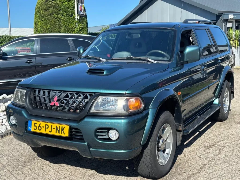 Mitsubishi Pajero (2004) — foto 1