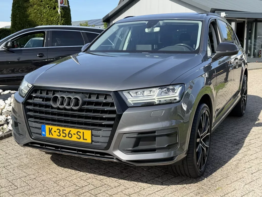 Audi Q7 (2016) — foto 1