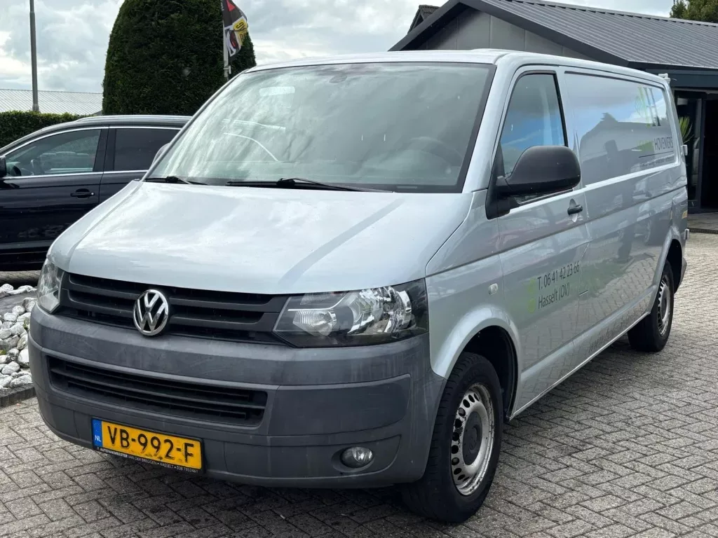 Volkswagen Transporter (2013) — foto 1