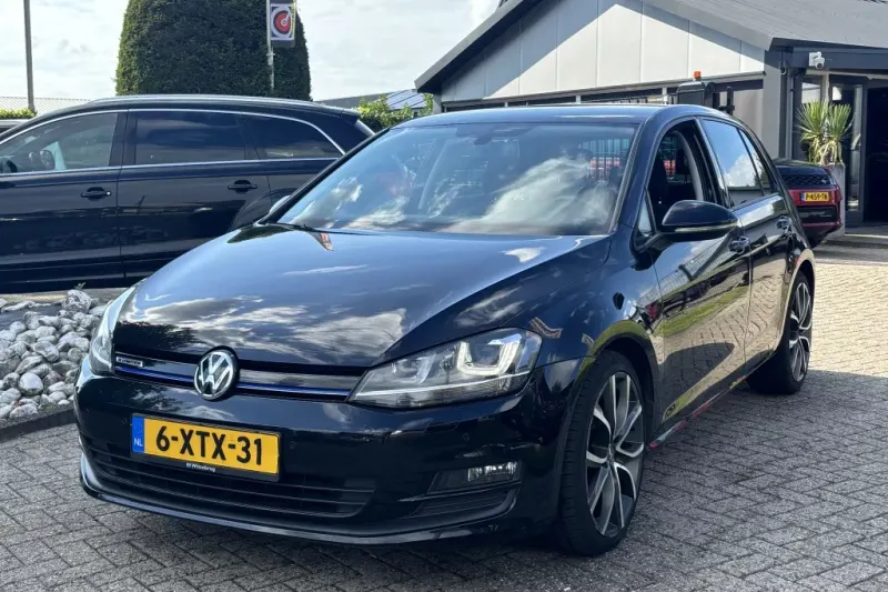 Volkswagen Golf (2014)