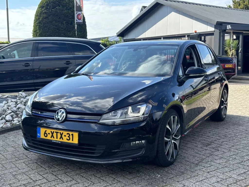 Volkswagen Golf (2014) — foto 1