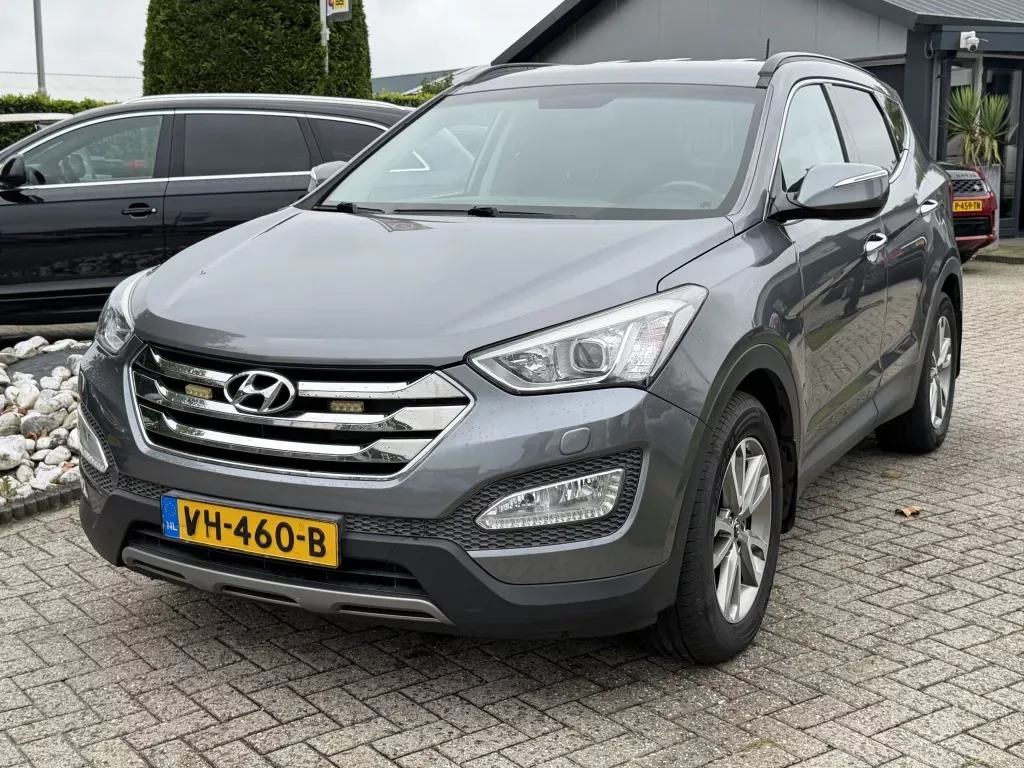 Hyundai Santa Fe (2014) — foto 1