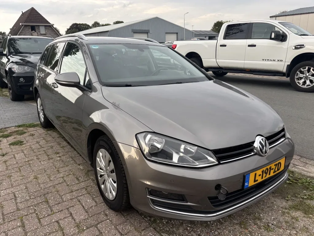 Volkswagen Golf (2016) — foto 1