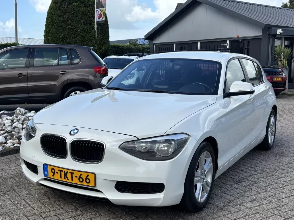 BMW 1-Serie (2012) — foto 1