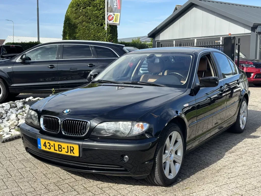 BMW 3-Serie (2002) — foto 1
