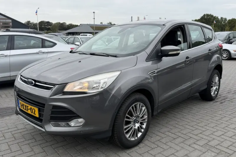 Ford Kuga (2013)
