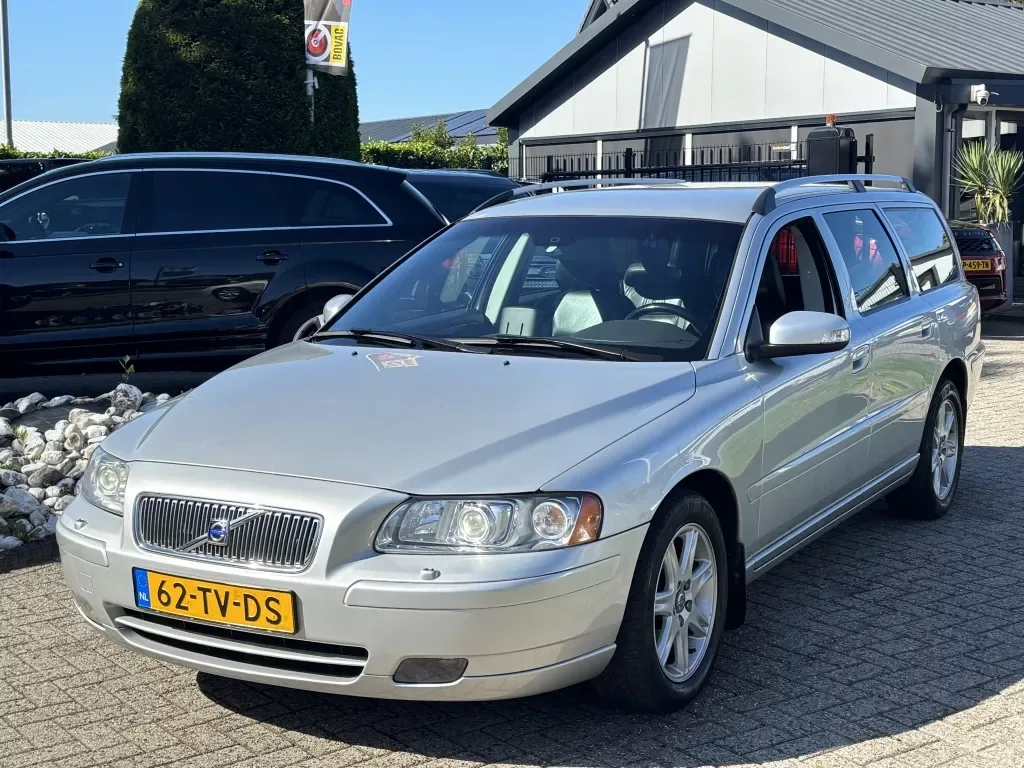Volvo V70 (2007) — foto 1