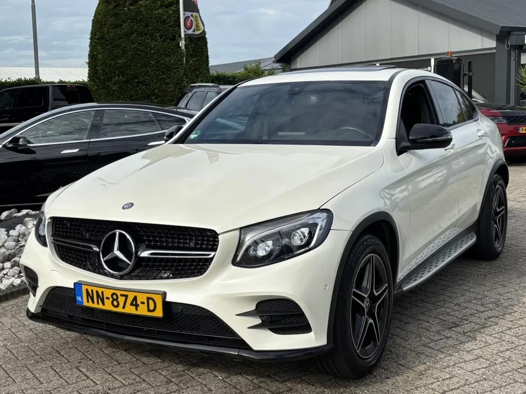 Mercedes-Benz GLC-Klasse Coupé (2017) — foto 1
