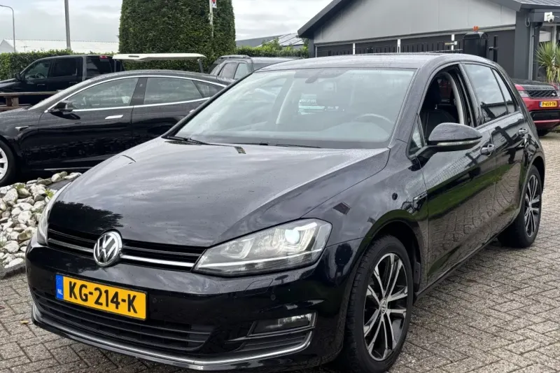 Volkswagen Golf (2015)