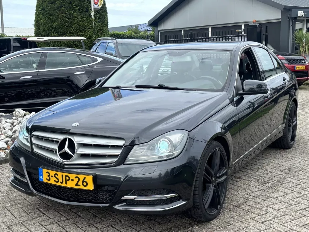 Mercedes-Benz C-Klasse (2013) — foto 1