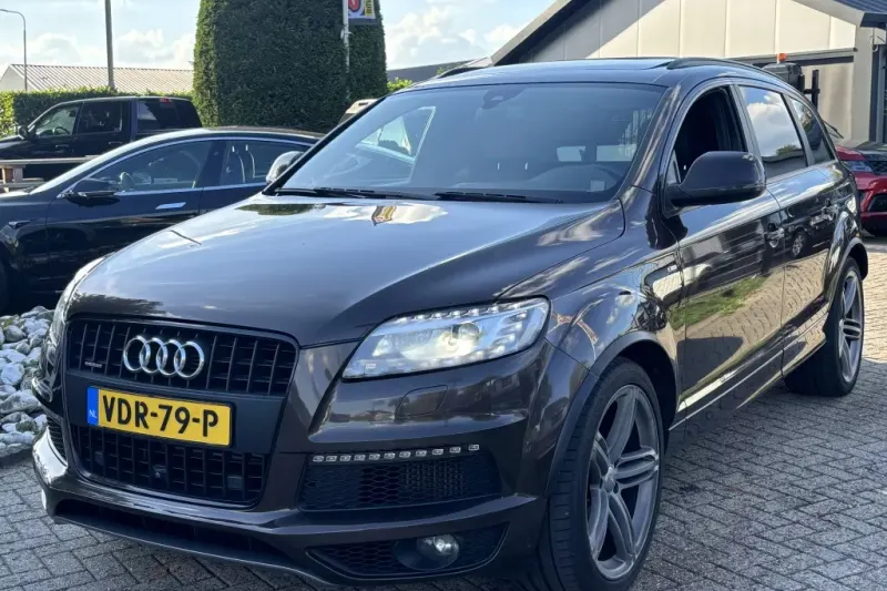 Audi Q7 (2013)