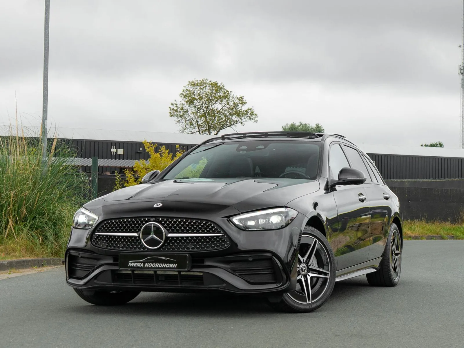 Mercedes-Benz C-Klasse (2023) — foto 1