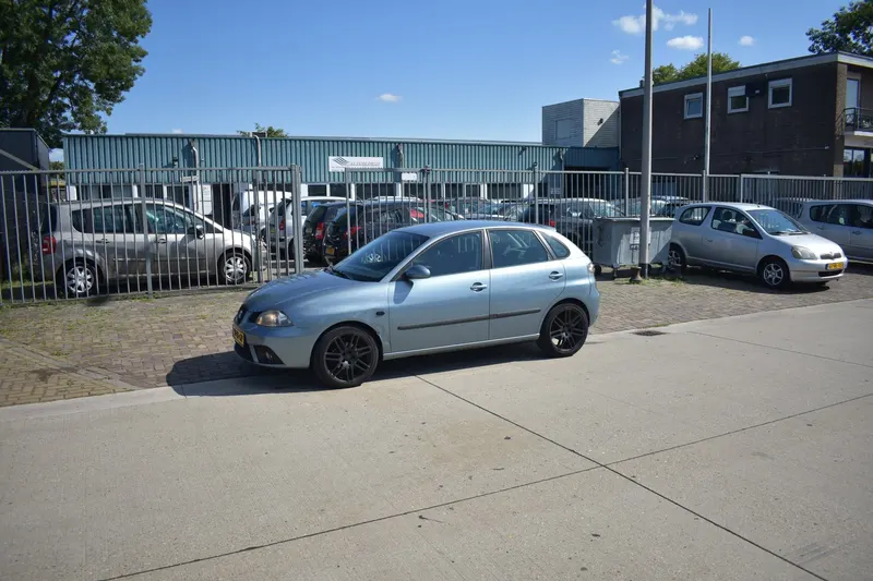 SEAT Ibiza (2006)