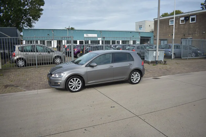 Volkswagen Golf (2013)