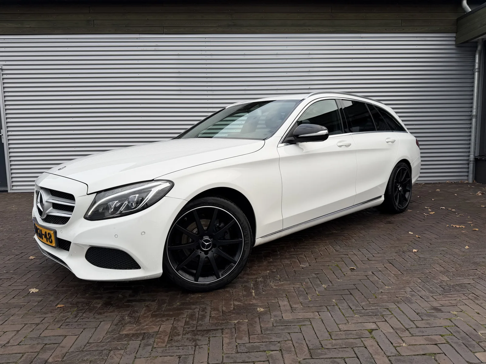 Mercedes-Benz C-Klasse (2015) — foto 1