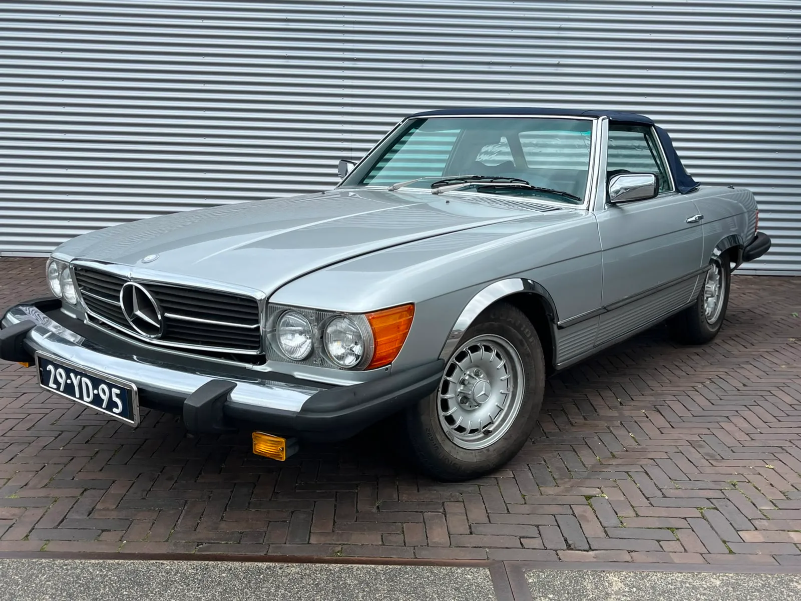 Mercedes-Benz SL-Klasse (1976) — foto 1