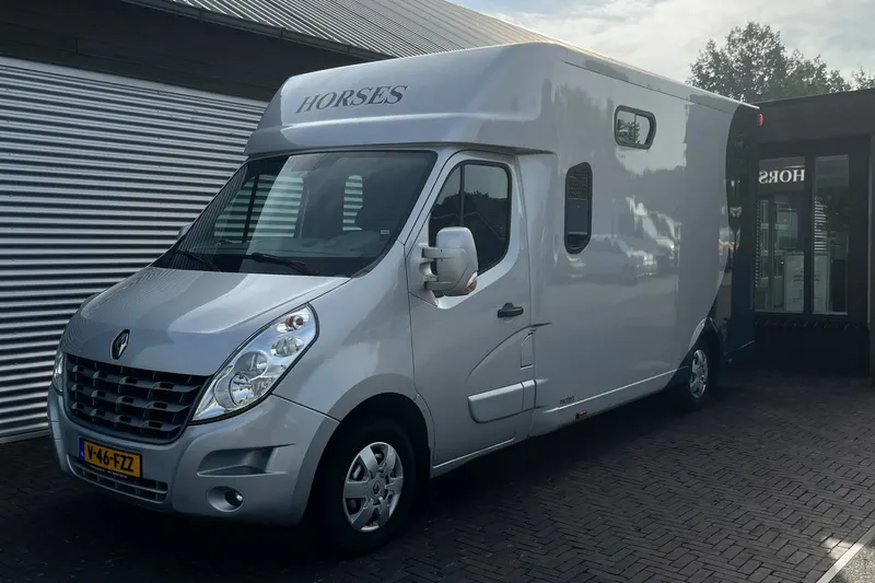 Renault THEAULT (2014)