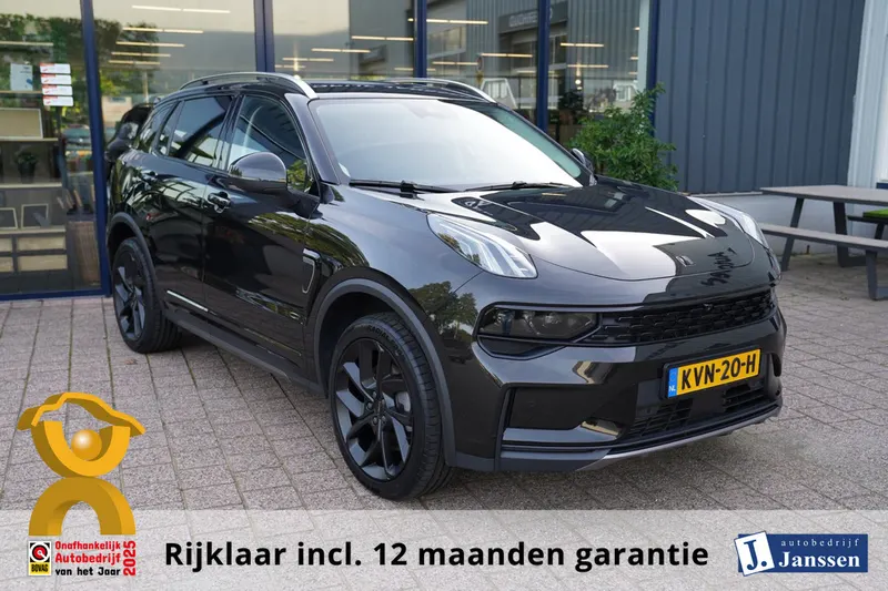 Lynk & Co 01 (2022)