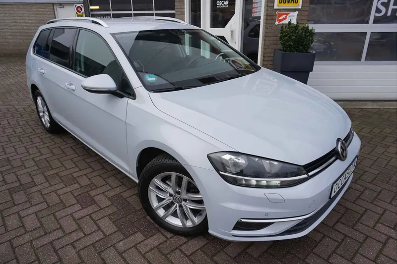 Volkswagen Golf (2018)