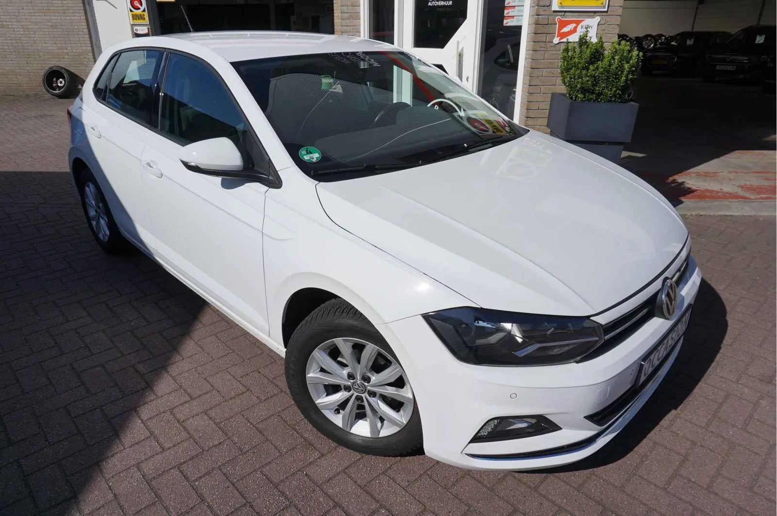 Volkswagen Polo (2018) — foto 1