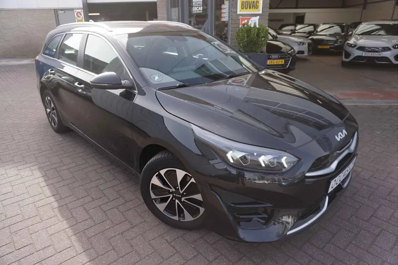 Kia Ceed (2023)