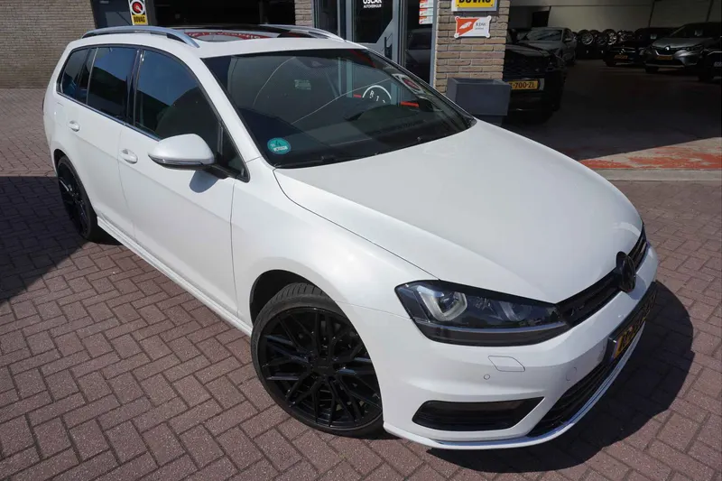 Volkswagen Golf (2015)