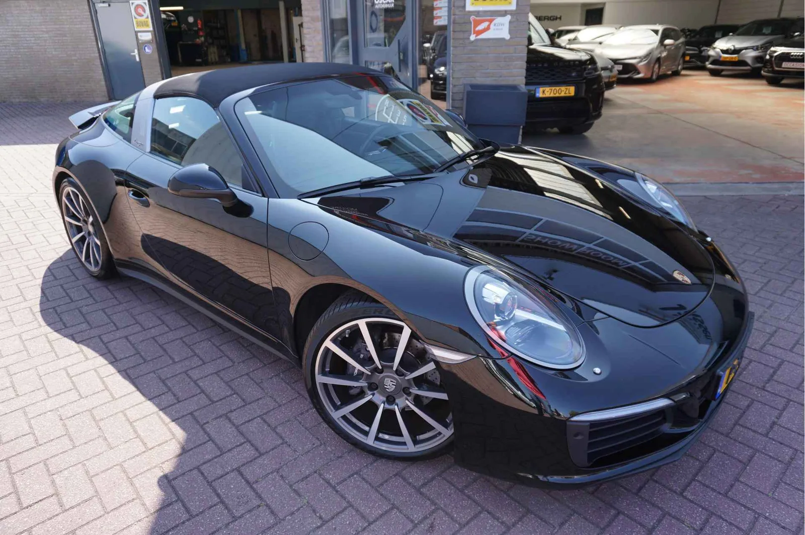Porsche 911 (2018) — foto 1