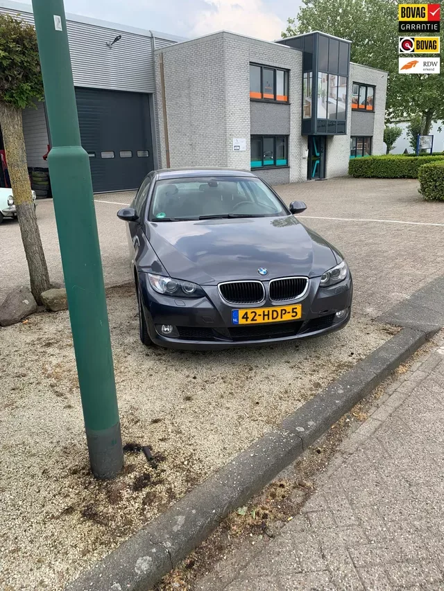 BMW 3-Serie (2008) — foto 1
